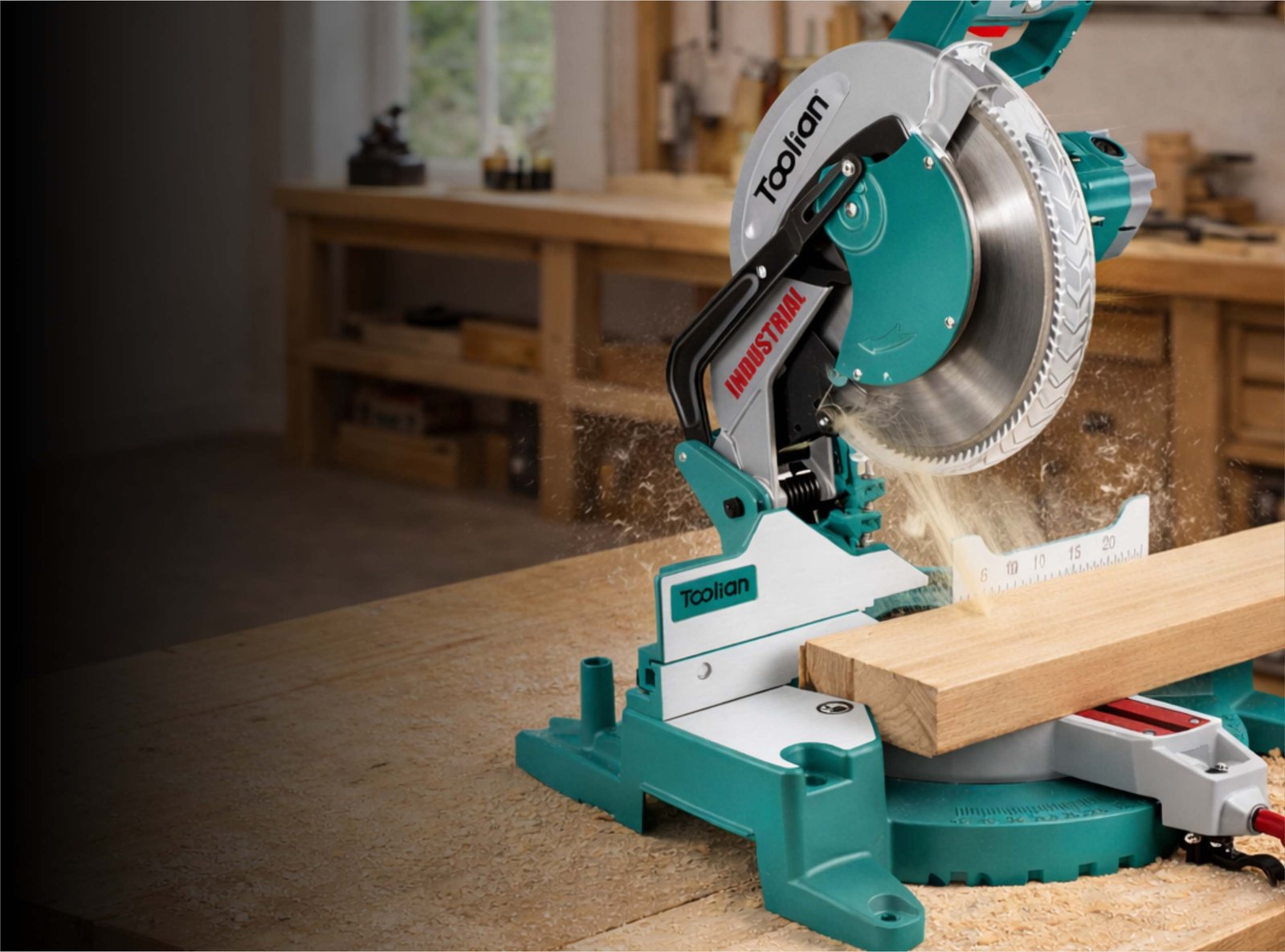 MITER SAW